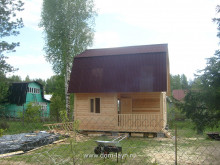 Баня из бруса с верандой